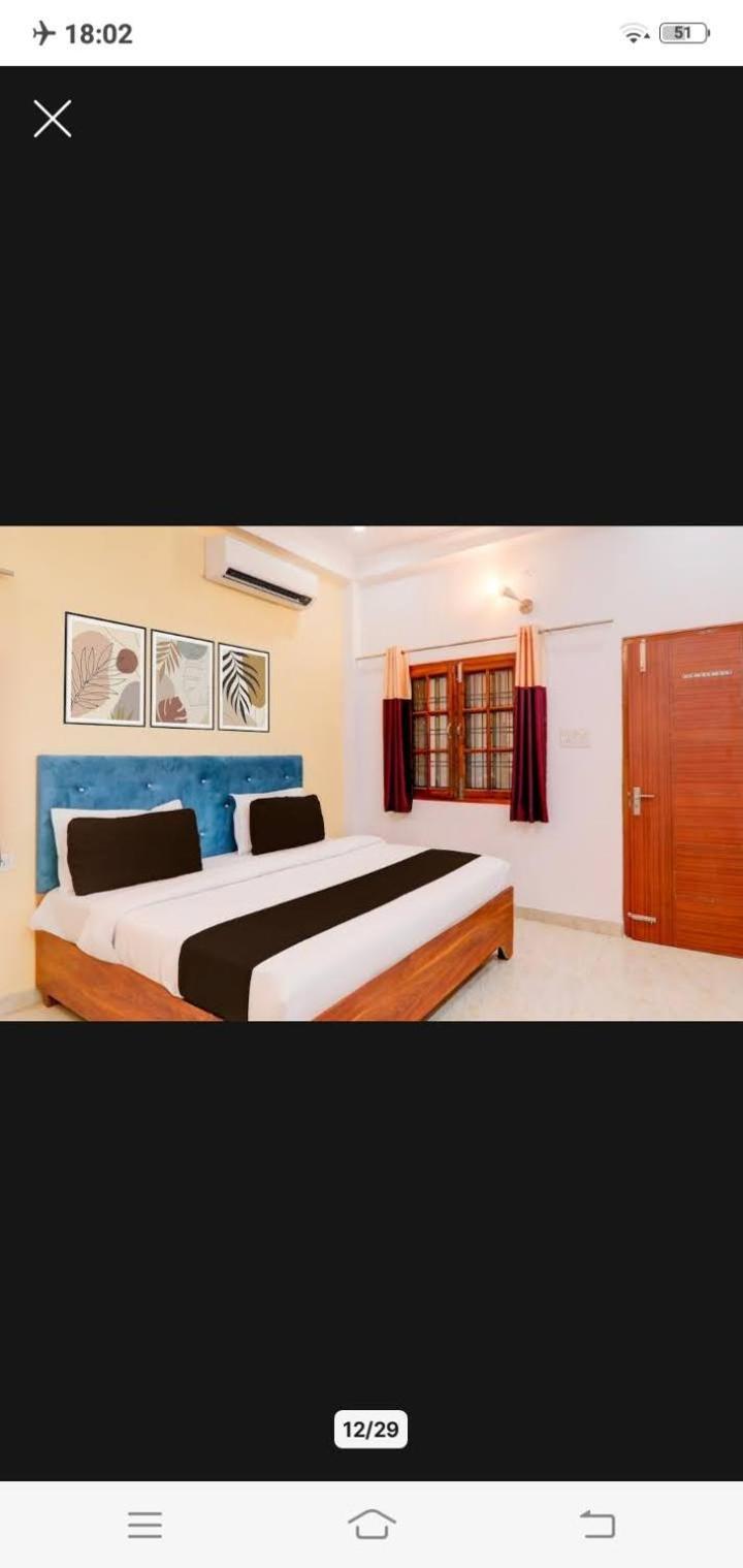 Shyam Palace